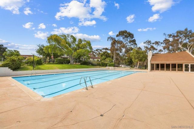 2809 Via Cascada, Carlsbad, CA 92010