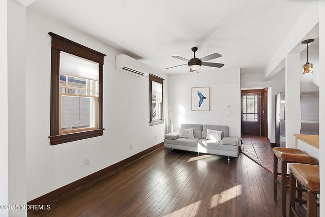 52 Barberie Avenue, Highlands, NJ 07732