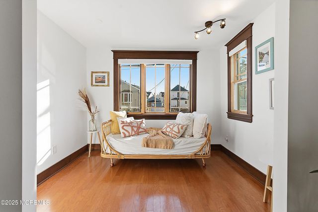 52 Barberie Avenue, Highlands, NJ 07732