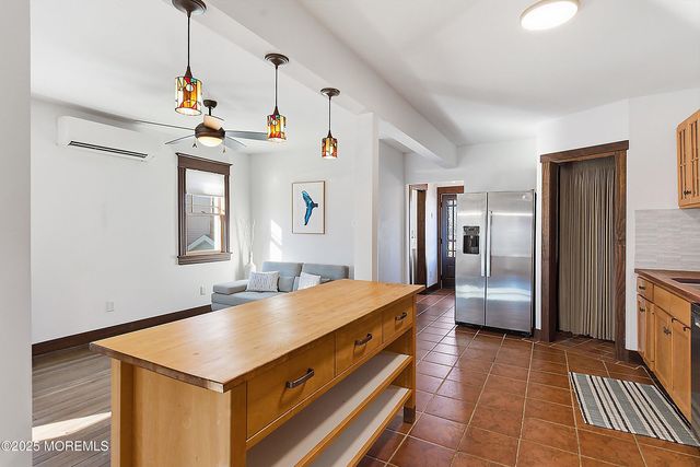 52 Barberie Avenue, Highlands, NJ 07732