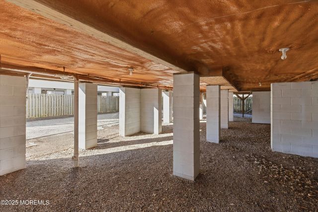 52 Barberie Avenue, Highlands, NJ 07732