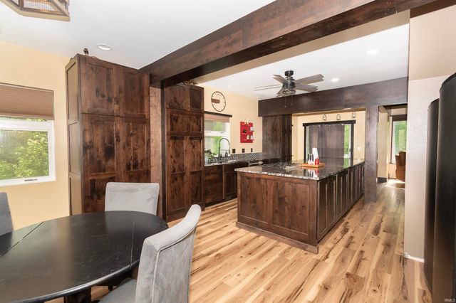 9903 Circlewood Drive, Fort Wayne, IN 46804