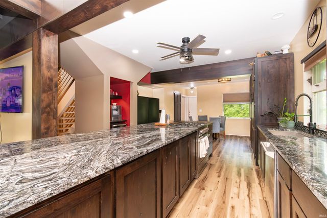 9903 Circlewood Drive, Fort Wayne, IN 46804
