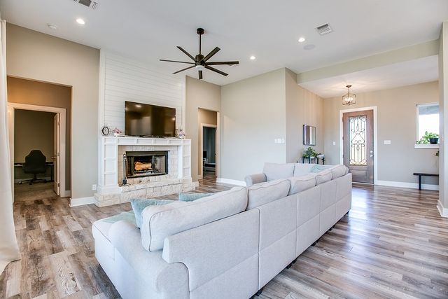 211 Calypso Lane, San Angelo, TX 76905