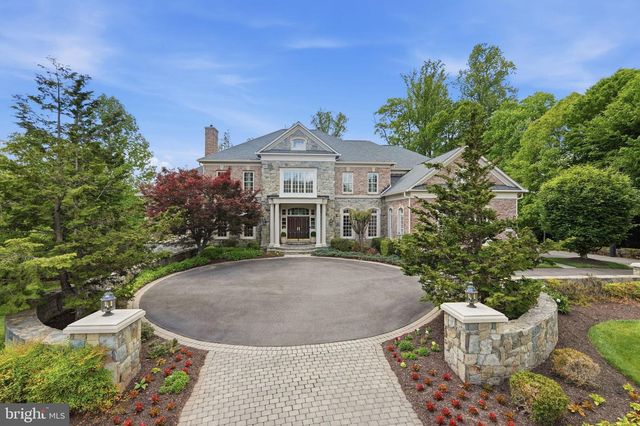 7818 CROWNHURST CT, Mclean, VA 22102