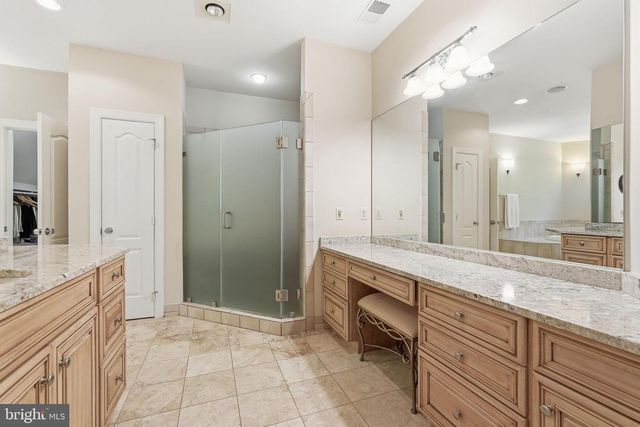 7818 CROWNHURST CT, Mclean, VA 22102