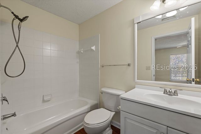 100 Kensington Blvd Apt 520, Bluffton, SC 29910