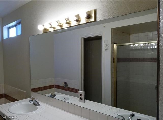 8332 Shore Breeze Drive, Las Vegas, NV 89128