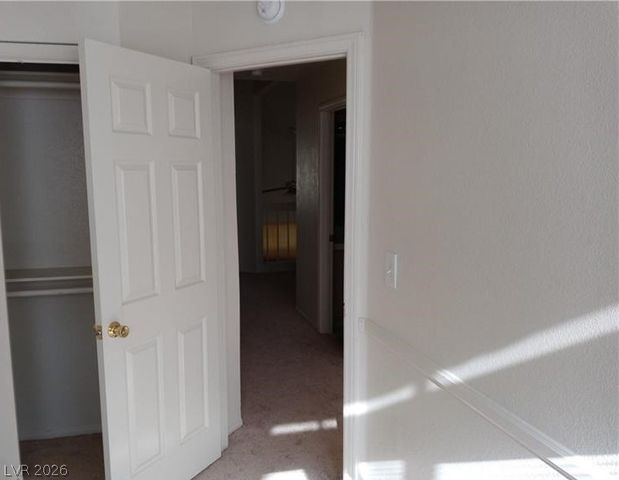 8332 Shore Breeze Drive, Las Vegas, NV 89128
