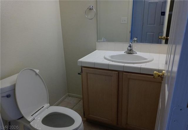 8332 Shore Breeze Drive, Las Vegas, NV 89128