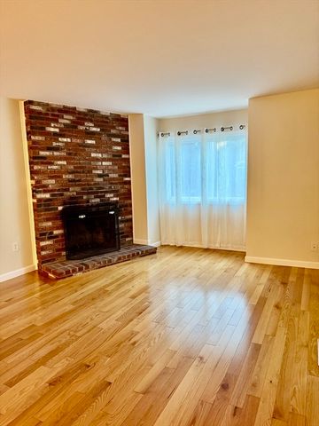 22 Celestial Way 22, Salem, MA 01970