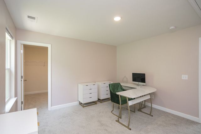 264 Blackpool Dr, Nashville, TN 37211