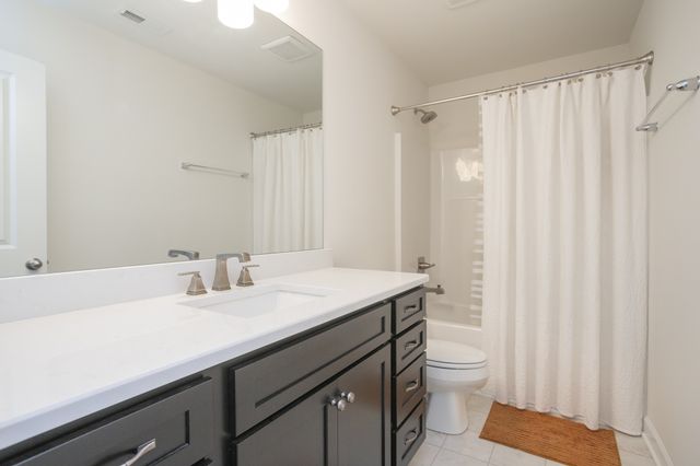 264 Blackpool Dr, Nashville, TN 37211