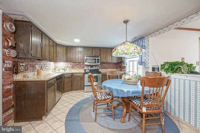 2530 TAUTON DR, Pennsauken, NJ 08109