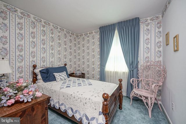 2530 TAUTON DR, Pennsauken, NJ 08109