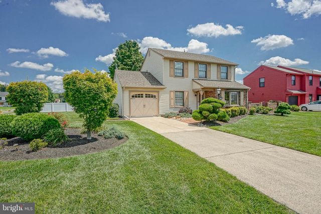 2530 TAUTON DR, Pennsauken, NJ 08109