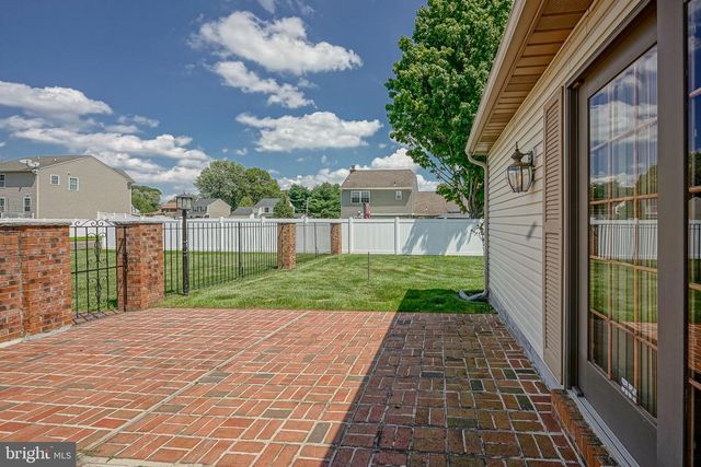 2530 TAUTON DR, Pennsauken, NJ 08109