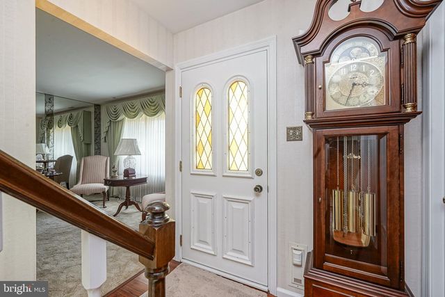 2530 TAUTON DR, Pennsauken, NJ 08109