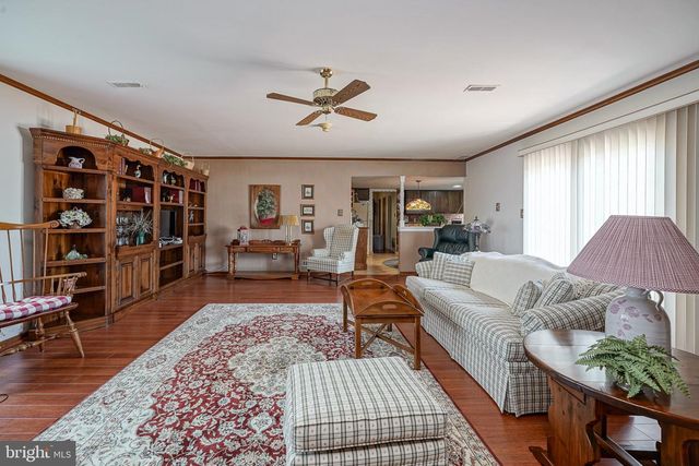 2530 TAUTON DR, Pennsauken, NJ 08109