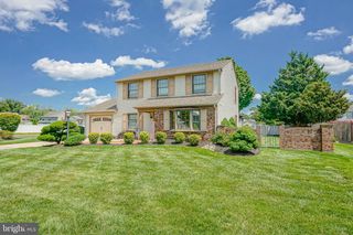 2530 TAUTON DR, Pennsauken, NJ 08109