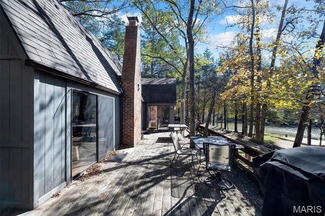 116 Grenoble Lake Drive, Innsbrook, MO 63390