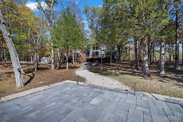 116 Grenoble Lake Drive, Innsbrook, MO 63390