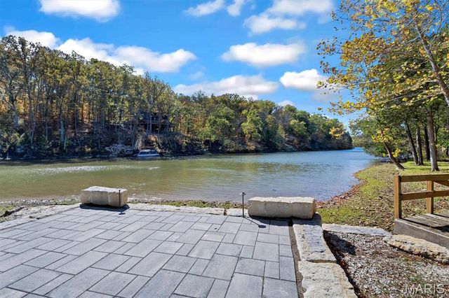 116 Grenoble Lake Drive, Innsbrook, MO 63390