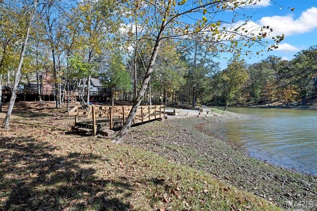 116 Grenoble Lake Drive, Innsbrook, MO 63390