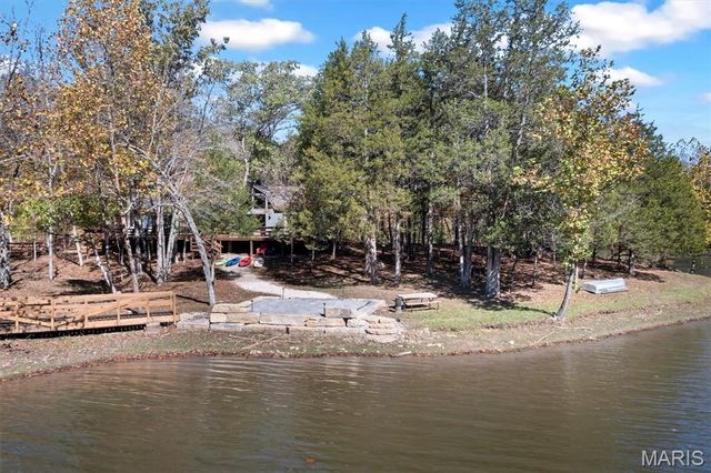 116 Grenoble Lake Drive, Innsbrook, MO 63390