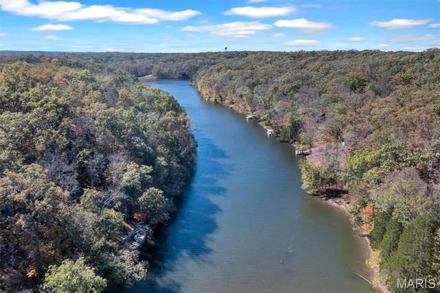 116 Grenoble Lake Drive, Innsbrook, MO 63390