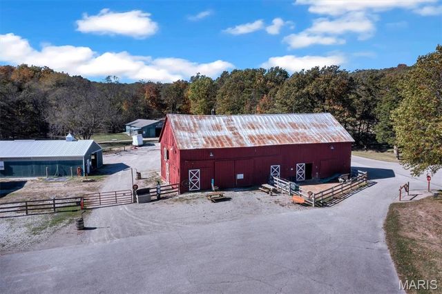 116 Grenoble Lake Drive, Innsbrook, MO 63390