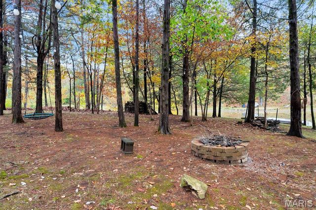 116 Grenoble Lake Drive, Innsbrook, MO 63390