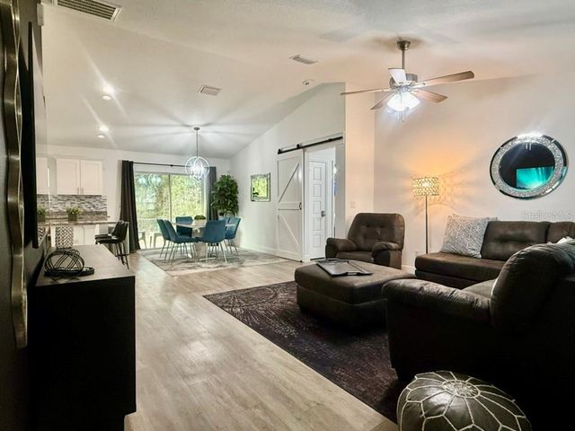 5653 PECAN ROAD, Ocala, FL 34472