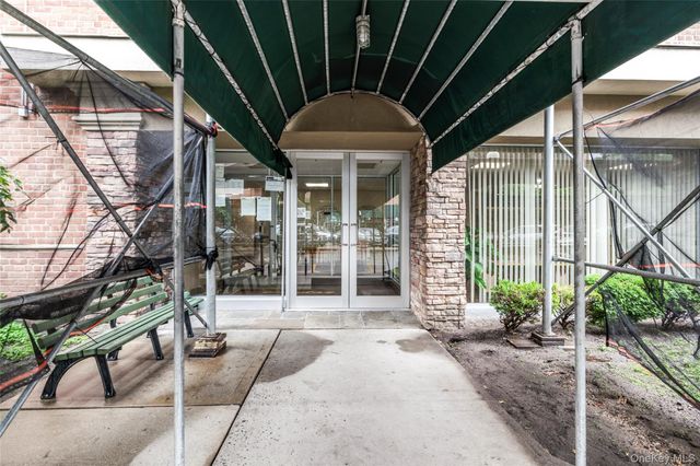 88-12 151 Avenue 4B, Howard Beach, NY 11414