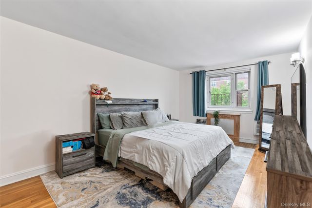 88-12 151 Avenue 4B, Howard Beach, NY 11414