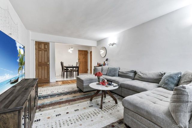 88-12 151 Avenue 4B, Howard Beach, NY 11414