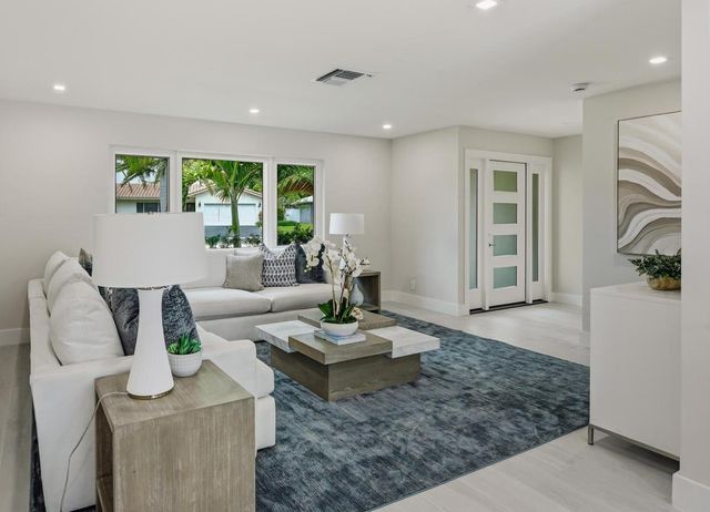 1100 SW 15th Avenue, Boca Raton, FL 33486