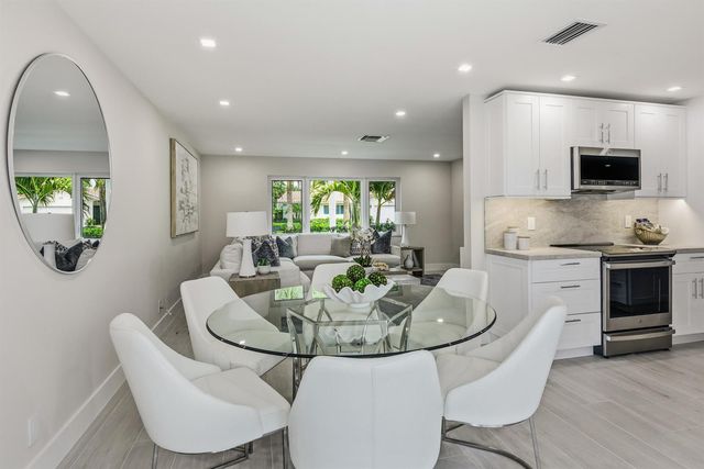 1100 SW 15th Avenue, Boca Raton, FL 33486