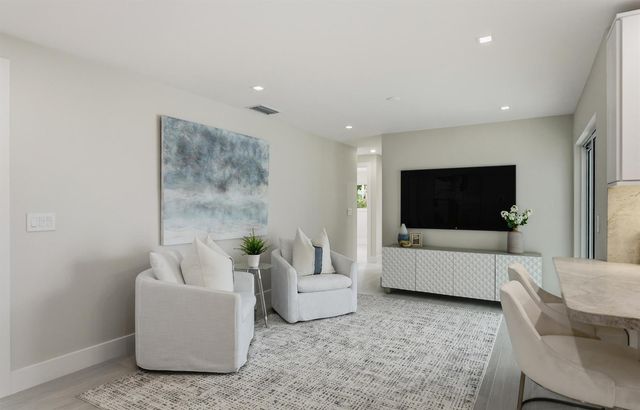 1100 SW 15th Avenue, Boca Raton, FL 33486
