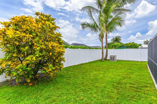 1100 SW 15th Avenue, Boca Raton, FL 33486