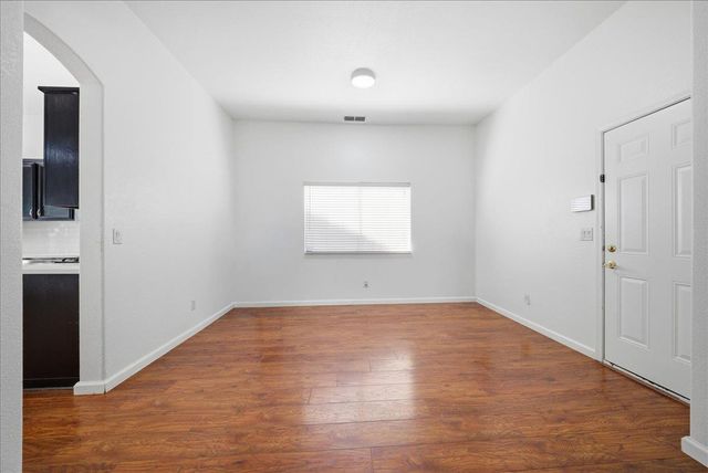 336 Wildflower Dr, Roseville, CA 95678