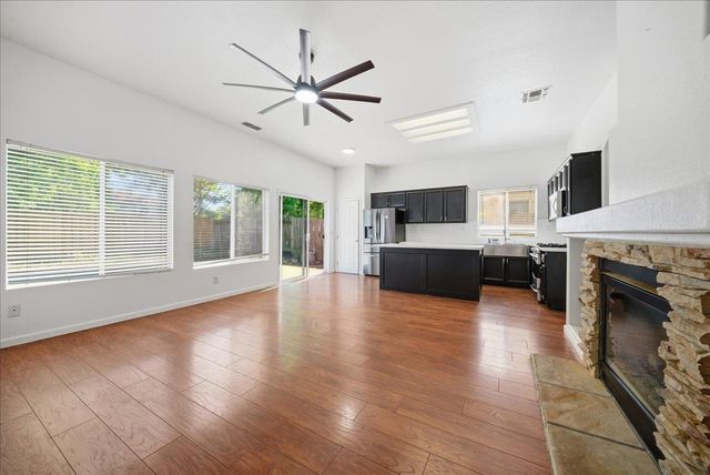 336 Wildflower Dr, Roseville, CA 95678