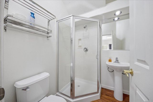 336 Wildflower Dr, Roseville, CA 95678