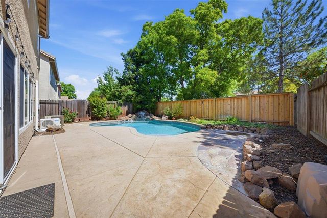 336 Wildflower Dr, Roseville, CA 95678