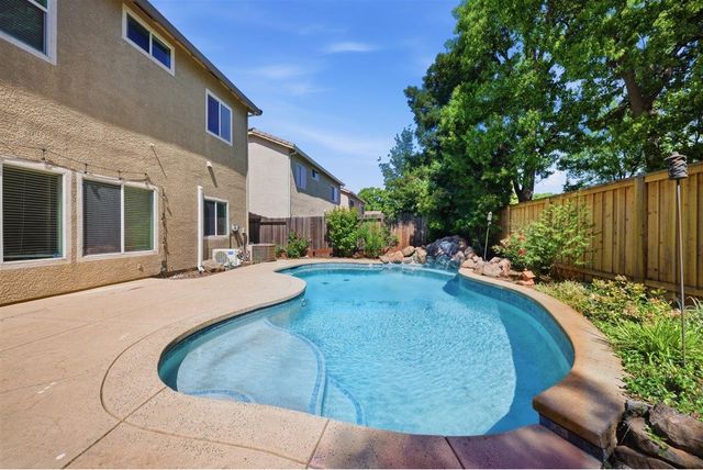 336 Wildflower Dr, Roseville, CA 95678