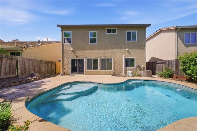 336 Wildflower Dr, Roseville, CA 95678