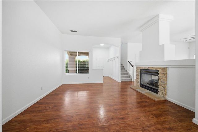 336 Wildflower Dr, Roseville, CA 95678