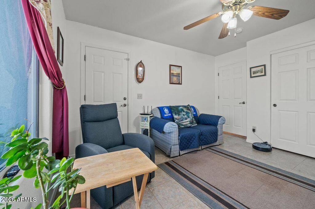 Image 14 of property listing at 460 E HIGHWAY 82 --, Huachuca City, AZ 85616