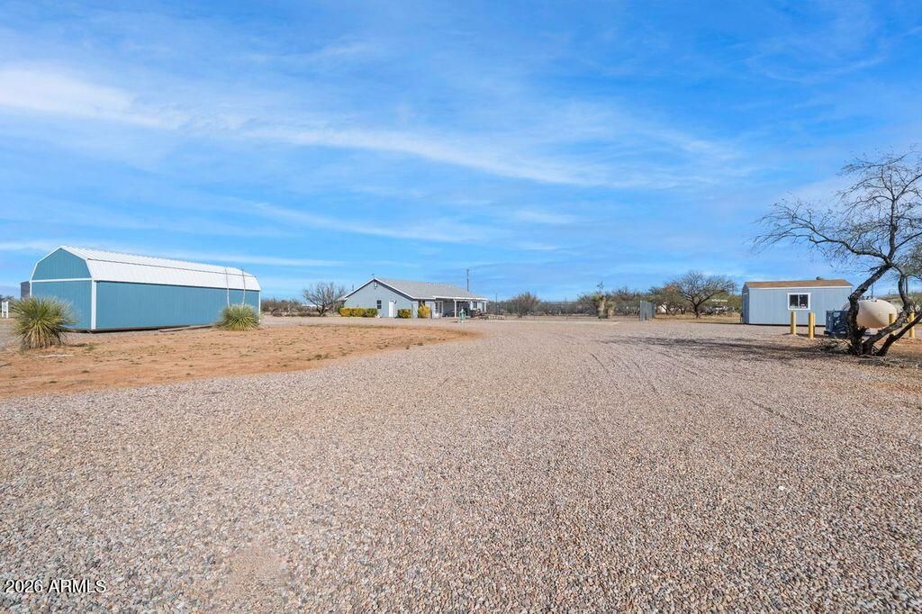 Image 28 of property listing at 460 E HIGHWAY 82 --, Huachuca City, AZ 85616