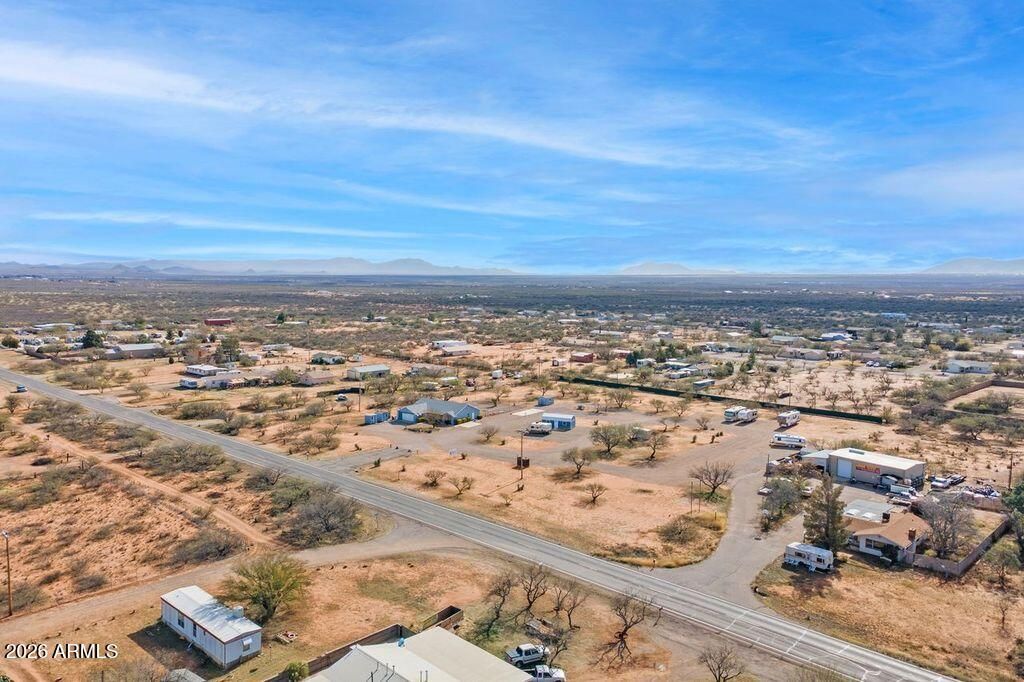 Image 36 of property listing at 460 E HIGHWAY 82 --, Huachuca City, AZ 85616